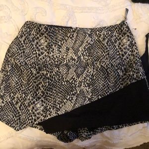 Black and white snake skin skort
